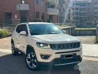 Begagnad Jeep Compass Limited 120 HK (88 kW) 2019 Vit SUV