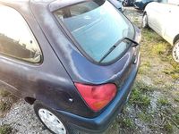 Usata Ford Fiesta 75 CV (55 kW) 1999 Blu Utilitaria