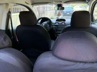 Usata Citroën C2 Exclusive 60 CV (44 kW) 2004 Utilitaria