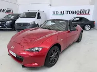 Usata Mazda MX5 Exceed 131 CV (96 kW) 2016 Metallizzato rubino Cabrio