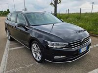 Usata VW Passat Business 150 CV (110 kW) 2023 Nero Station wagon