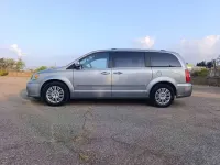 Usata Lancia Voyager Platinum 177 CV (130 kW) 2014 Grigio Monovolume