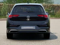 Usata VW Golf VIII Style 150 CV (110 kW) 2025 Utilitaria