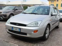 Usata Ford Focus Ghia 101 CV (74 kW) 2001 Argento Station wagon