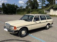 Usado Mercedes E230 136 CV (100 kW) 1984