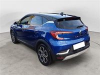 Usata Renault Captur Techno 145 CV (106 kW) 2023 Blu scuro SUV