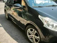 Usata Peugeot 208 Active 68 CV (50 kW) 2012 Utilitaria