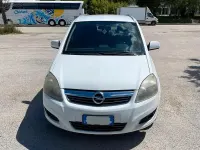 Usata Opel Zafira 150 CV (110 kW) 2013 Bianco Monovolume