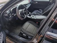 Usata Alfa Romeo Giulia 150 CV (110 kW) 2016 Nero Berlina