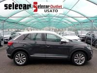 Usata VW T-Roc Style 150 CV (110 kW) 2018 Grigio/tetto bianco SUV