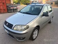 Usata Fiat Punto Active 60 CV (44 kW) 2005 Grigio Utilitaria
