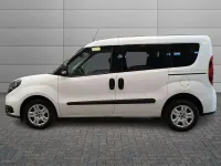Usata Fiat Doblò Lounge 105 CV (77 kW) 2022 Bianco Monovolume