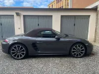 Usata Porsche 718 Boxster 300 CV (220 kW) 2019 Grigio Cabrio