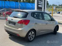 Usata Kia Venga 90 CV (66 kW) 2017 Giallo Utilitaria