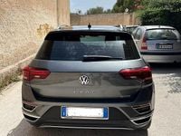 Usata VW T-Roc Advance 150 CV (110 kW) 2018 Grigio SUV