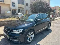 Usata VW Tiguan R-line 150 CV (110 kW) 2019 Nero SUV