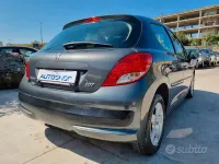 Usata Peugeot 207 95 CV (69 kW) 2011 Marrone Berlina