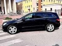 Usata Mercedes R350 265 CV (194 kW) 2012 Nero Monovolume