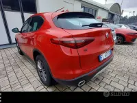 Usata Alfa Romeo Stelvio Executive 209 CV (153 kW) 2017 Rosso SUV