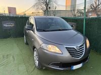 Usata Lancia Ypsilon 69 CV (50 kW) 2013 Grigio Utilitaria