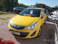 Usata Opel Corsa 95 CV (69 kW) 2011 Giallo Utilitaria