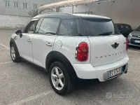 Usata Mini Countryman 98 CV (72 kW) 2011 Bianco SUV