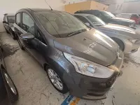 Usata Ford B-MAX Titanium 86 CV (63 kW) 2015 Grigio Monovolume