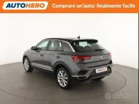 Usata VW T-Roc 150 CV (110 kW) 2020 Grigio SUV