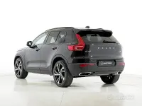 Usata Volvo XC40 R-Design 150 CV (110 kW) 2020 Nero SUV