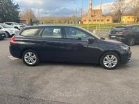 Usata Peugeot 308 SW Active 131 CV (96 kW) 2020 Gray Station wagon