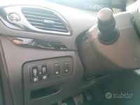 Usata Renault Scénic III 130 CV (95 kW) 2013 Grigio Monovolume