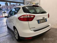 Begagnad Ford C-MAX Titanium 116 HK (85 kW) 2014 Vit Minibuss
