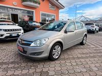 Usata Opel Astra Club 101 CV (74 kW) 2008 Grigio Berlina