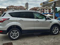Usata Ford Kuga Business Edition 120 CV (88 kW) 2018 Argento SUV