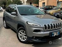 Usata Jeep Cherokee Limited 170 CV (125 kW) 2015 Grigio SUV