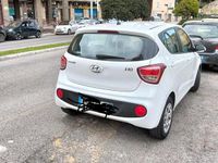 Begagnad Hyundai i10 69 HK (50 kW) 2018 Vit Halvkombi