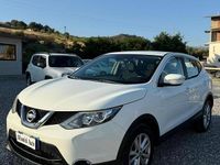 Usata Nissan Qashqai Acenta 110 CV (80 kW) 2015 Bianco SUV