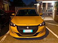 Usata Peugeot 208 75 CV (55 kW) 2021 Giallo Utilitaria