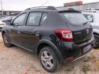 Usata Dacia Sandero Stepway 90 CV (66 kW) 2013 Nero Berlina