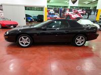 Usata Chevrolet Camaro 306 CV (225 kW) 1998 Nero Cabrio