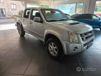 Usata Isuzu D-Max 163 CV (119 kW) 2009 Grigio Pick-up