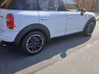 Usata Mini Cooper D Countryman Business 111 CV (81 kW) 2015 SUV