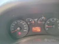 Usata Fiat Doblò 105 CV (77 kW) 2004 Monovolume