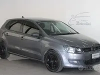 Begagnad VW Polo Comfortline 75 HK (55 kW) 2011 Grå Halvkombi