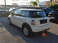 Usata Mini ONE 75 CV (55 kW) 2009 Beige Utilitaria