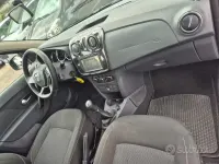 Usata Dacia Sandero Acces 90 CV (66 kW) 2019 Blu Berlina