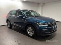 Usata VW Tiguan Life 122 CV (89 kW) 2022 Blu SUV