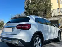 Usata Mercedes GLA200 136 CV (100 kW) 2019 Bianco SUV