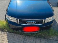 Usata Audi A4 102 CV (75 kW) 2004 Blu Berlina
