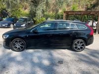 Usata Volvo V60 Kinetic 120 CV (88 kW) 2016 Nero Station wagon